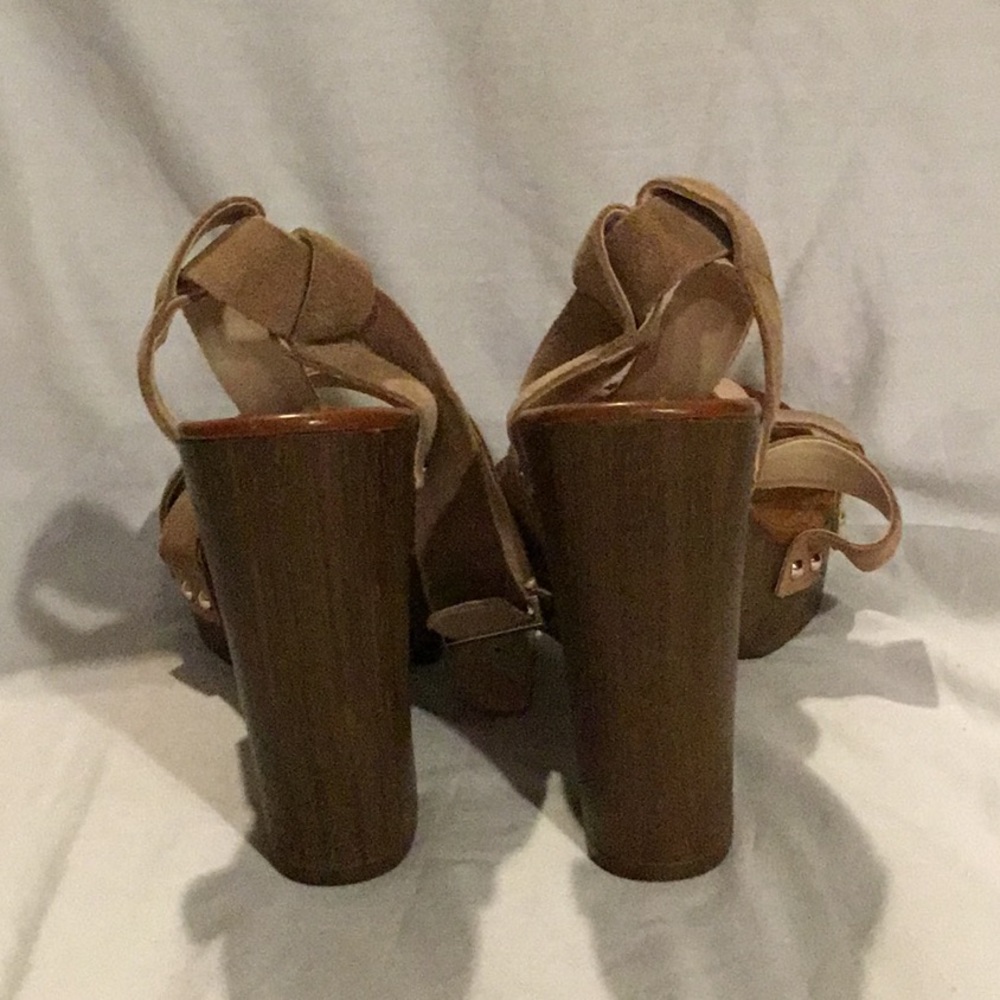 INC INTERNATIONAL CONCEPT strap heels - Picture 3 of 8
